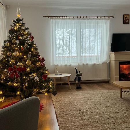 Cabana Zip Zarnesti Ngoại thất bức ảnh